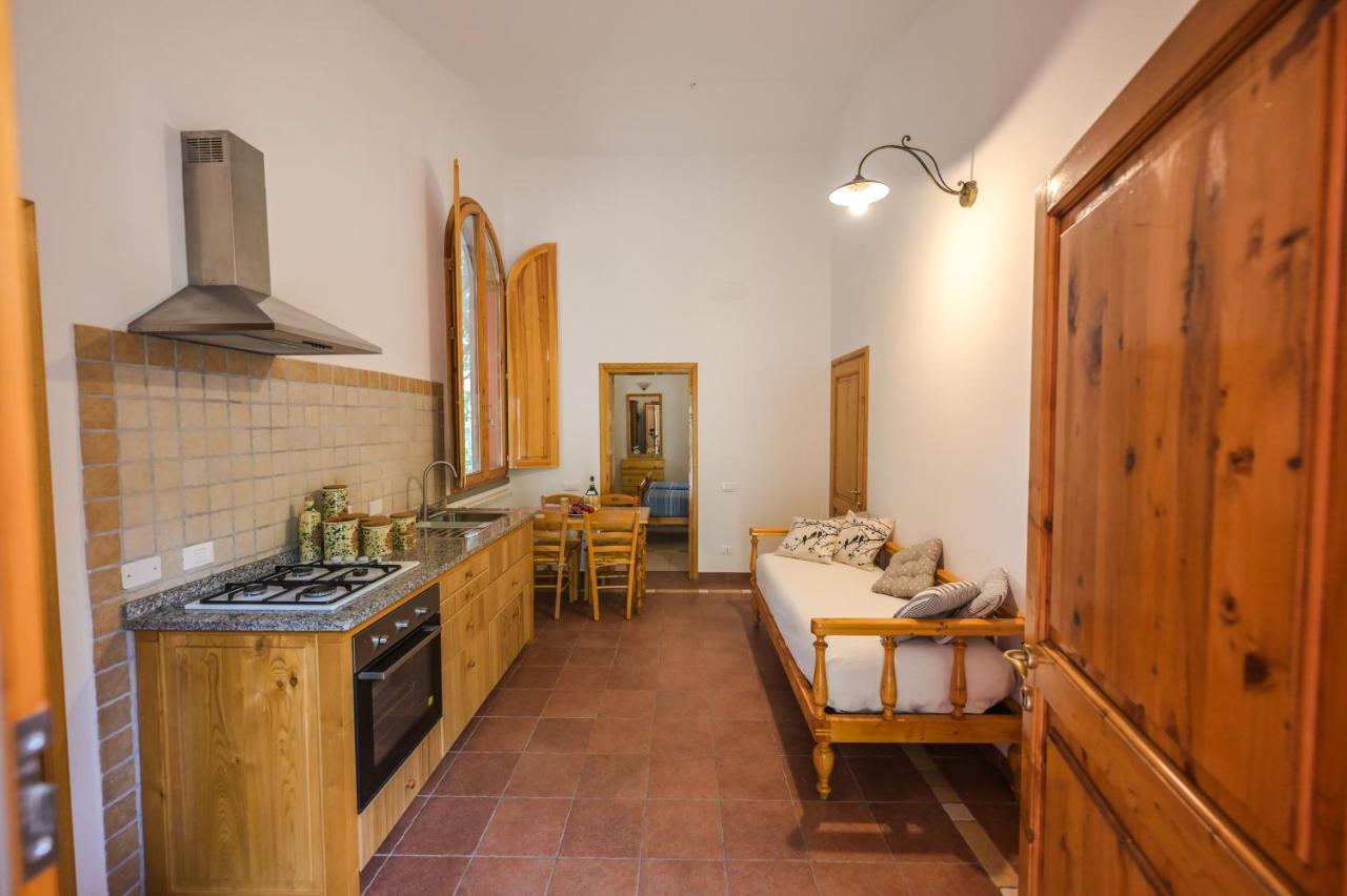 מונטלופו פיורנטינו Agriturismo Poggio Al Pino מראה חיצוני תמונה