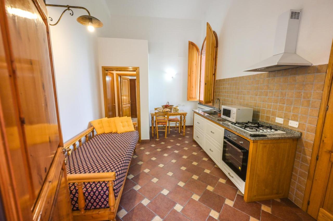 מונטלופו פיורנטינו Agriturismo Poggio Al Pino מראה חיצוני תמונה